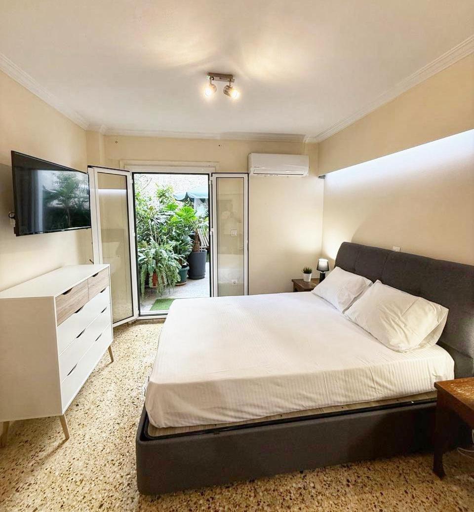 Modern Apartment In The Heart Of Athens Near Acropolis Eksteriør billede